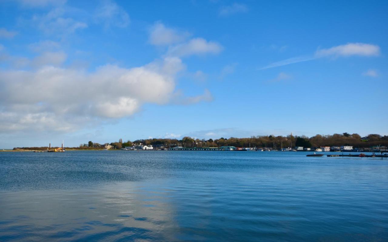 12A Solent Landing Direct Beach Access Bembridge Exterior foto