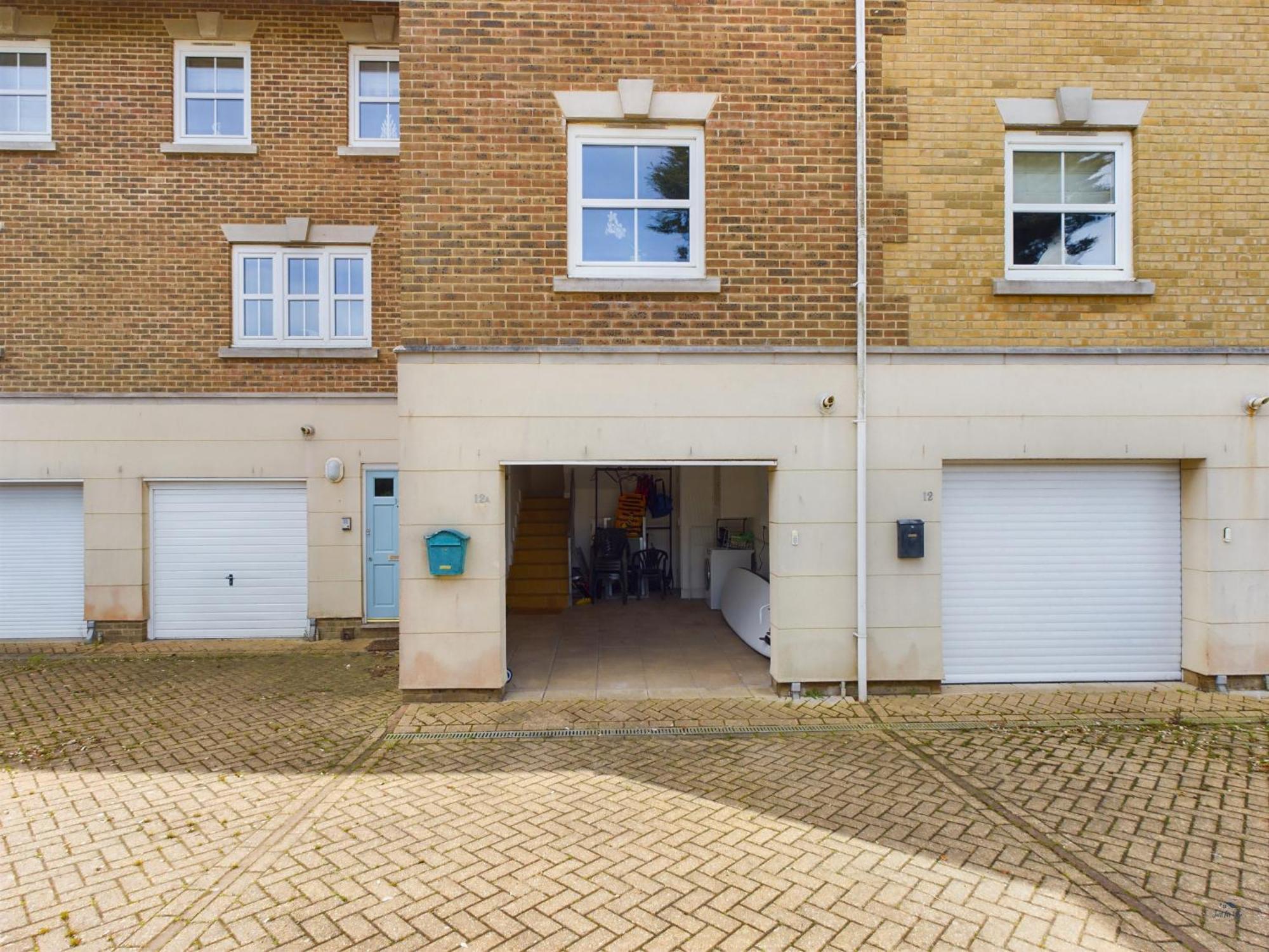12A Solent Landing Direct Beach Access Bembridge Exterior foto